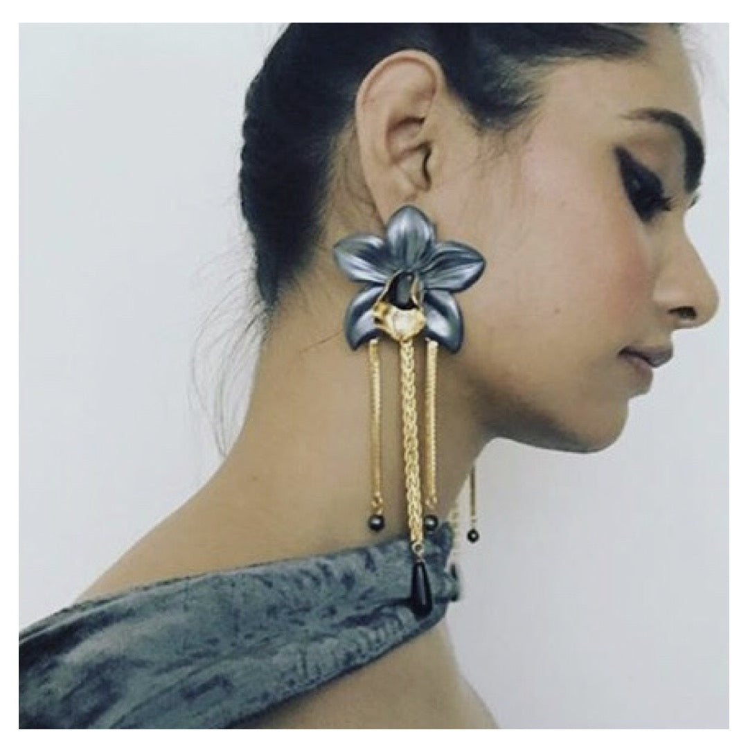 9 Pairs of Statement Earrings You Need This Fall & Winter